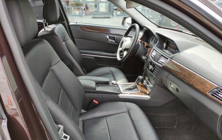 Mercedes-Benz E-Класс, 2010 год, 1 600 000 рублей, 7 фотография