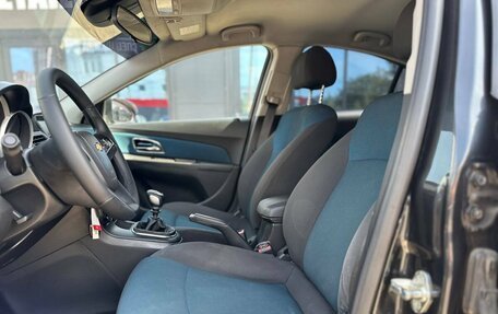Chevrolet Cruze II, 2011 год, 620 000 рублей, 21 фотография
