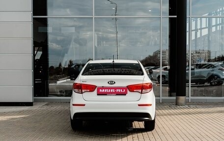 KIA Rio III рестайлинг, 2015 год, 1 000 000 рублей, 4 фотография