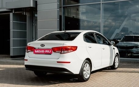 KIA Rio III рестайлинг, 2015 год, 1 000 000 рублей, 2 фотография