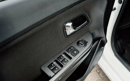 KIA Rio III рестайлинг, 2015 год, 1 000 000 рублей, 22 фотография