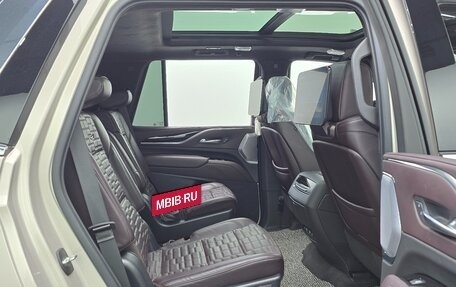 Cadillac Escalade V, 2022 год, 10 300 035 рублей, 13 фотография