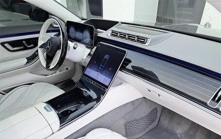 Mercedes-Benz Maybach S-Класс, 2023 год, 25 980 600 рублей, 21 фотография