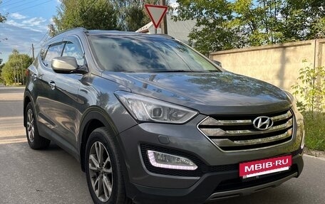 Hyundai Santa Fe III рестайлинг, 2012 год, 2 150 000 рублей, 4 фотография