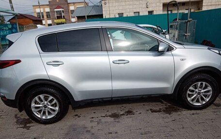 KIA Sportage IV рестайлинг, 2019 год, 2 100 000 рублей, 6 фотография