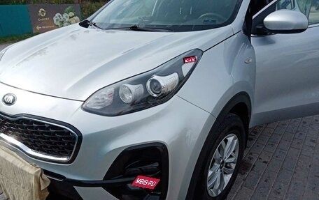KIA Sportage IV рестайлинг, 2019 год, 2 100 000 рублей, 4 фотография