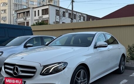 Mercedes-Benz E-Класс, 2020 год, 4 800 000 рублей, 4 фотография