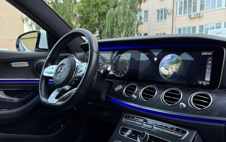 Mercedes-Benz E-Класс, 2020 год, 4 800 000 рублей, 8 фотография