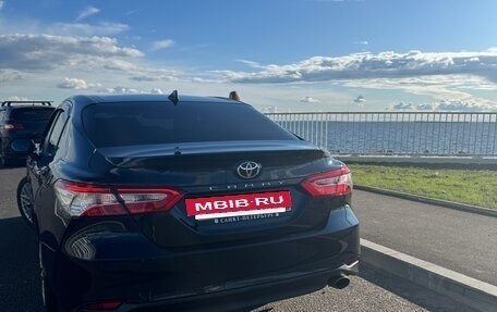 Toyota Camry, 2018 год, 2 350 000 рублей, 6 фотография