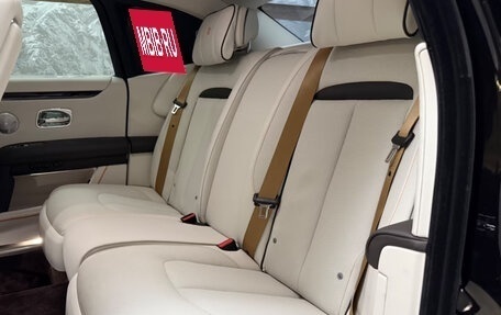 Rolls-Royce Ghost Series II рестайлинг, 2025 год, 44 000 000 рублей, 9 фотография