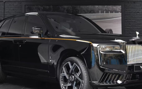 Rolls-Royce Cullinan, 2025 год, 50 000 000 рублей, 2 фотография