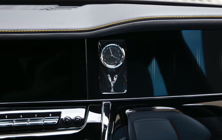 Rolls-Royce Cullinan, 2025 год, 50 000 000 рублей, 9 фотография