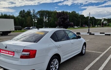 Skoda Octavia, 2017 год, 1 000 000 рублей, 6 фотография