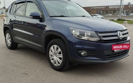 Volkswagen Tiguan I, 2014 год, 1 300 000 рублей, 2 фотография