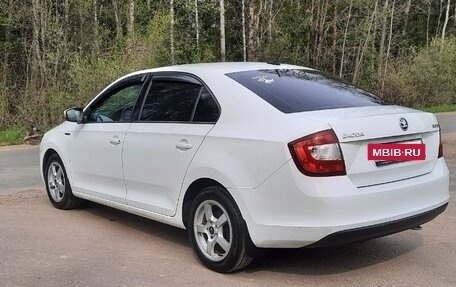 Skoda Rapid I, 2018 год, 1 000 000 рублей, 5 фотография