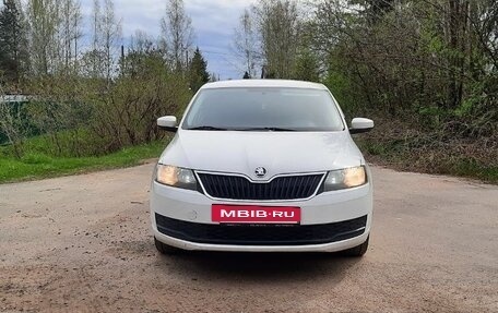 Skoda Rapid I, 2018 год, 1 000 000 рублей, 3 фотография