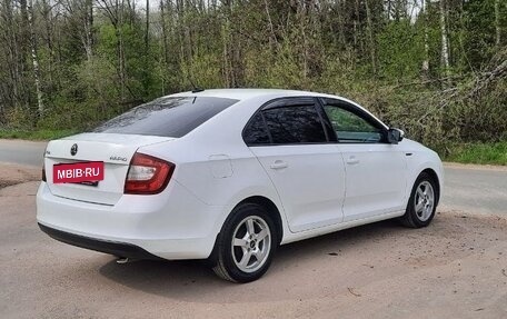 Skoda Rapid I, 2018 год, 1 000 000 рублей, 4 фотография