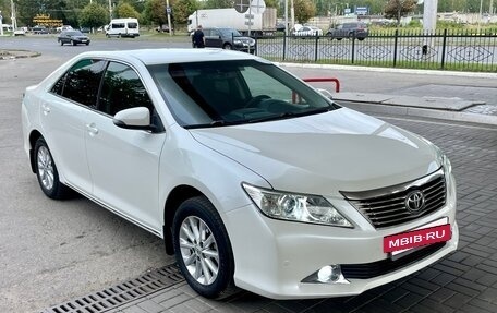 Toyota Camry, 2014 год, 1 550 000 рублей, 2 фотография