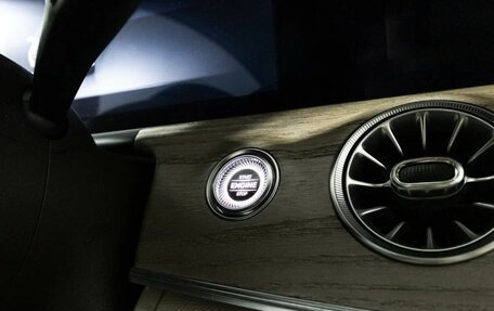 Mercedes-Benz E-Класс, 2018 год, 3 800 000 рублей, 23 фотография