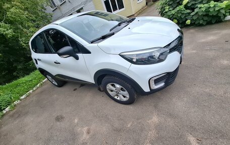 Renault Kaptur I рестайлинг, 2018 год, 1 050 000 рублей, 7 фотография