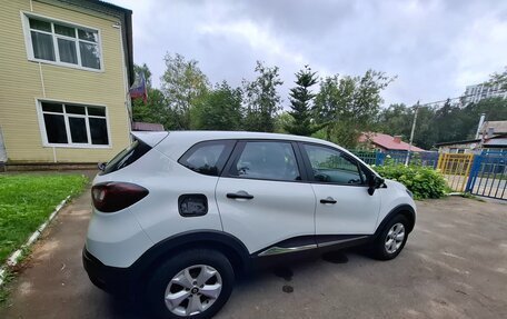 Renault Kaptur I рестайлинг, 2018 год, 1 050 000 рублей, 5 фотография