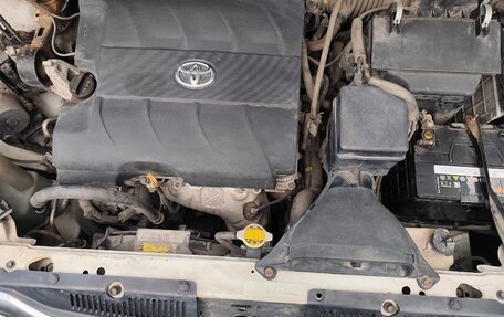 Toyota Sienna III, 2011 год, 2 600 000 рублей, 10 фотография