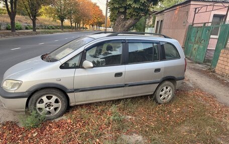 Opel Zafira A рестайлинг, 2002 год, 520 000 рублей, 4 фотография