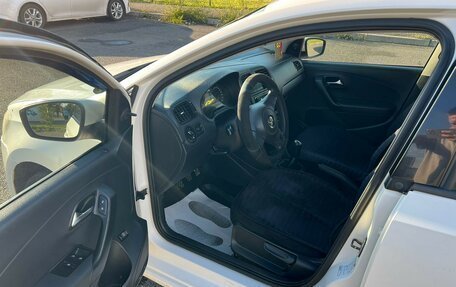 Volkswagen Polo VI (EU Market), 2011 год, 549 999 рублей, 10 фотография