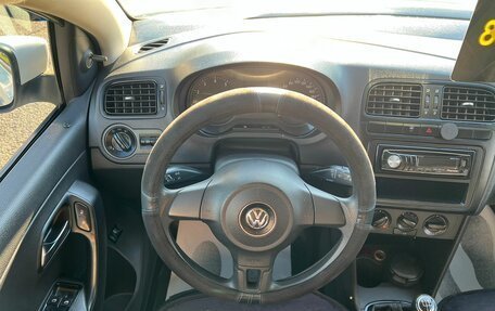 Volkswagen Polo VI (EU Market), 2011 год, 549 999 рублей, 18 фотография