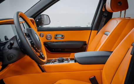 Rolls-Royce Cullinan, 2025 год, 50 000 000 рублей, 9 фотография