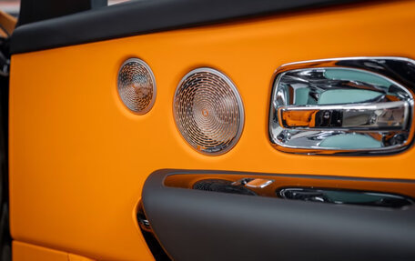 Rolls-Royce Cullinan, 2025 год, 50 000 000 рублей, 15 фотография