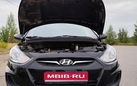 Hyundai Solaris II рестайлинг, 2013 год, 640 000 рублей, 14 фотография