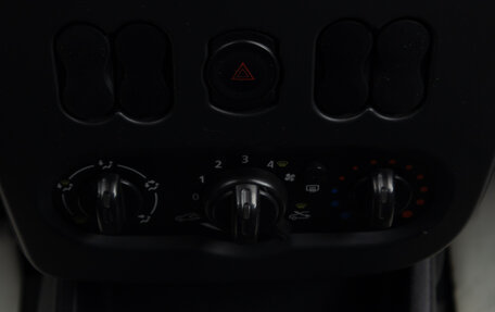 Renault Logan I, 2013 год, 499 000 рублей, 13 фотография