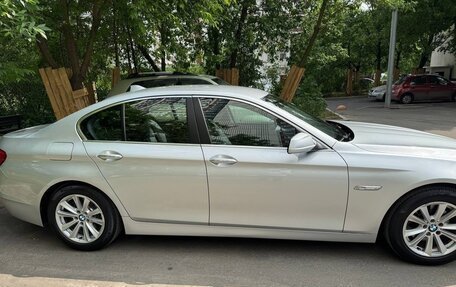 BMW 5 серия, 2012 год, 1 800 000 рублей, 2 фотография