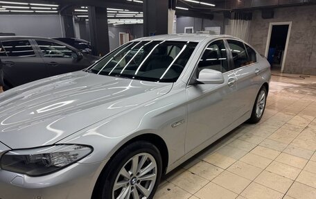 BMW 5 серия, 2012 год, 1 800 000 рублей, 11 фотография