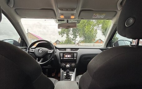 Skoda Octavia, 2016 год, 1 600 000 рублей, 10 фотография