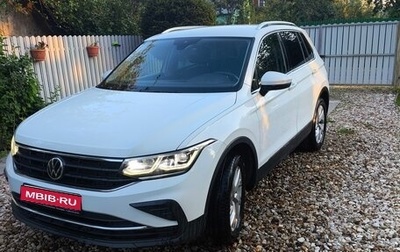 Volkswagen Tiguan II, 2021 год, 3 100 000 рублей, 1 фотография