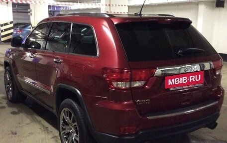Jeep Grand Cherokee, 2012 год, 2 000 000 рублей, 2 фотография