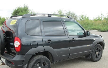 Chevrolet Niva I рестайлинг, 2018 год, 750 000 рублей, 6 фотография