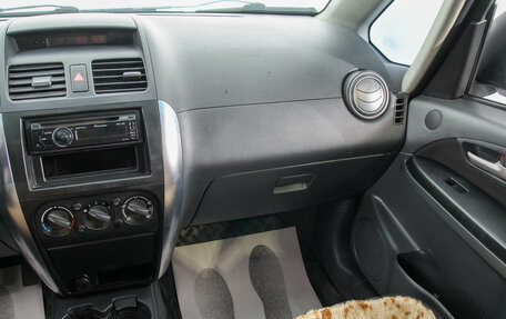Suzuki SX4 II рестайлинг, 2007 год, 579 000 рублей, 21 фотография