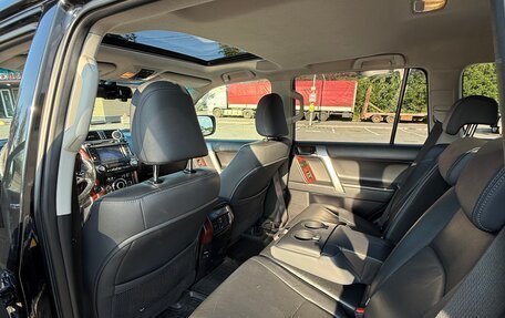Toyota Land Cruiser Prado 150 рестайлинг 2, 2015 год, 2 950 000 рублей, 12 фотография