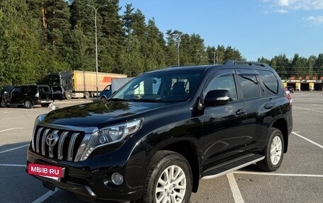 Toyota Land Cruiser Prado 150 рестайлинг 2, 2015 год, 2 950 000 рублей, 2 фотография