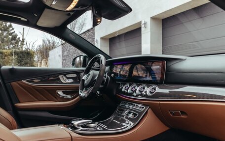 Mercedes-Benz E-Класс AMG, 2018 год, 7 000 000 рублей, 16 фотография