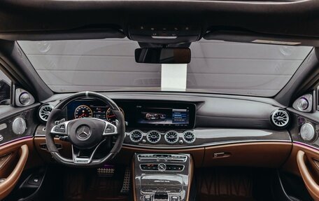Mercedes-Benz E-Класс AMG, 2018 год, 7 000 000 рублей, 14 фотография