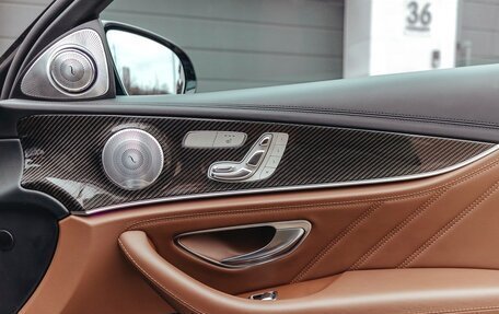 Mercedes-Benz E-Класс AMG, 2018 год, 7 000 000 рублей, 25 фотография