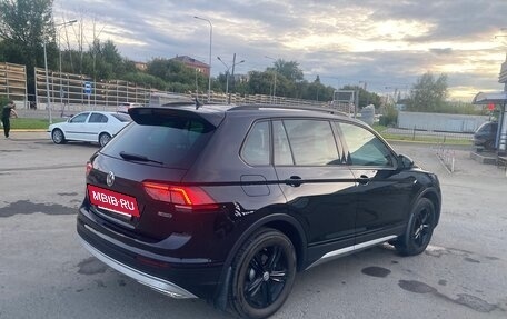 Volkswagen Tiguan II, 2019 год, 2 670 000 рублей, 8 фотография
