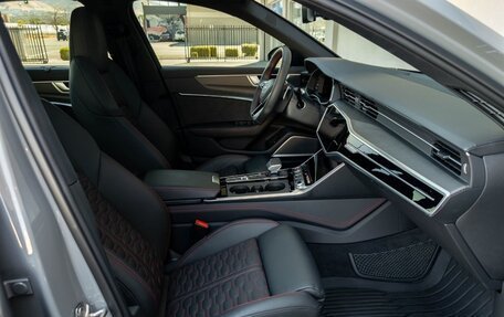 Audi RS 6, 2025 год, 20 805 824 рублей, 30 фотография