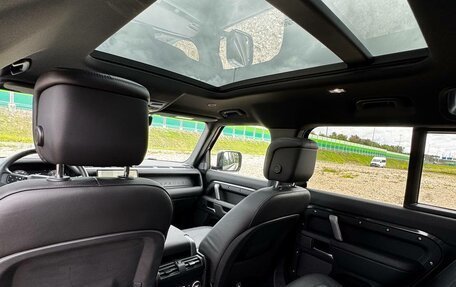 Land Rover Defender II, 2024 год, 18 000 000 рублей, 8 фотография