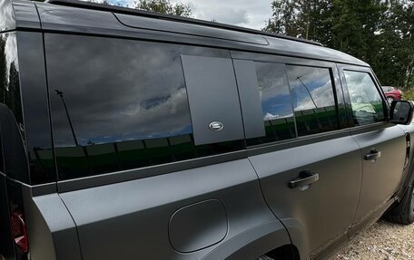 Land Rover Defender II, 2024 год, 18 000 000 рублей, 9 фотография