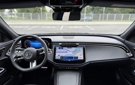 Mercedes-Benz E-Класс, 2025 год, 9 600 000 рублей, 17 фотография